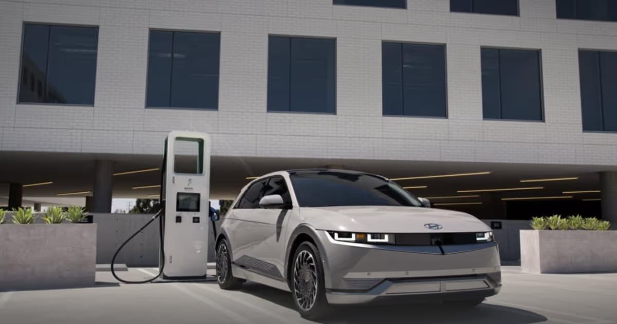 Elektrikli Araç (EV) Şarj İstasyonu Çözümleri